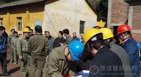 最新选矿厂招选矿工人