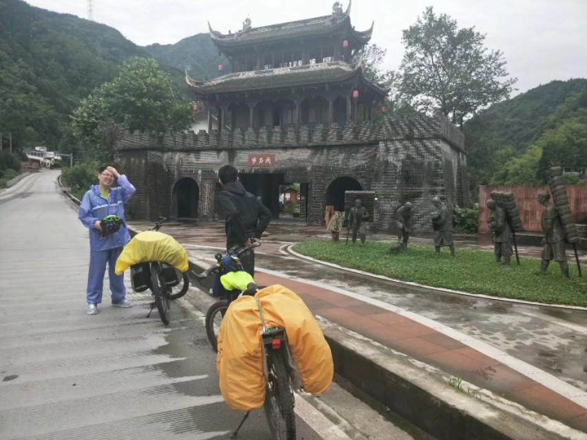 雅安到二郎山最新路况